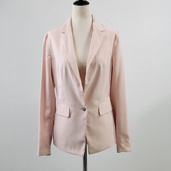 Bar III Jackets & Blazers - NWT- BAR III beirut one-button blazer  Sz S